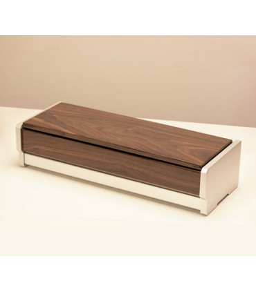 Aubliq 6 watch box in aluminium and walnut veneer