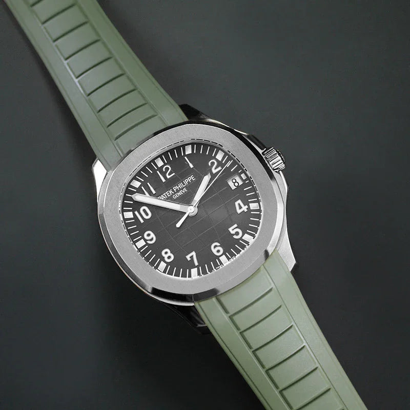 Montre de luxe avec bracelet silicone vert, cadran noir, accessoire pour montre misterchrono.com