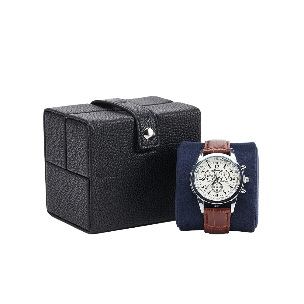 Écrin 1 montre KronoKeeper Oléron en cuir véritable noir fermé, montre posée sur son coussin amovible
